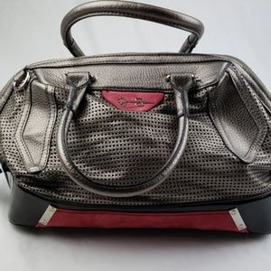 Jessica Simpson handbag